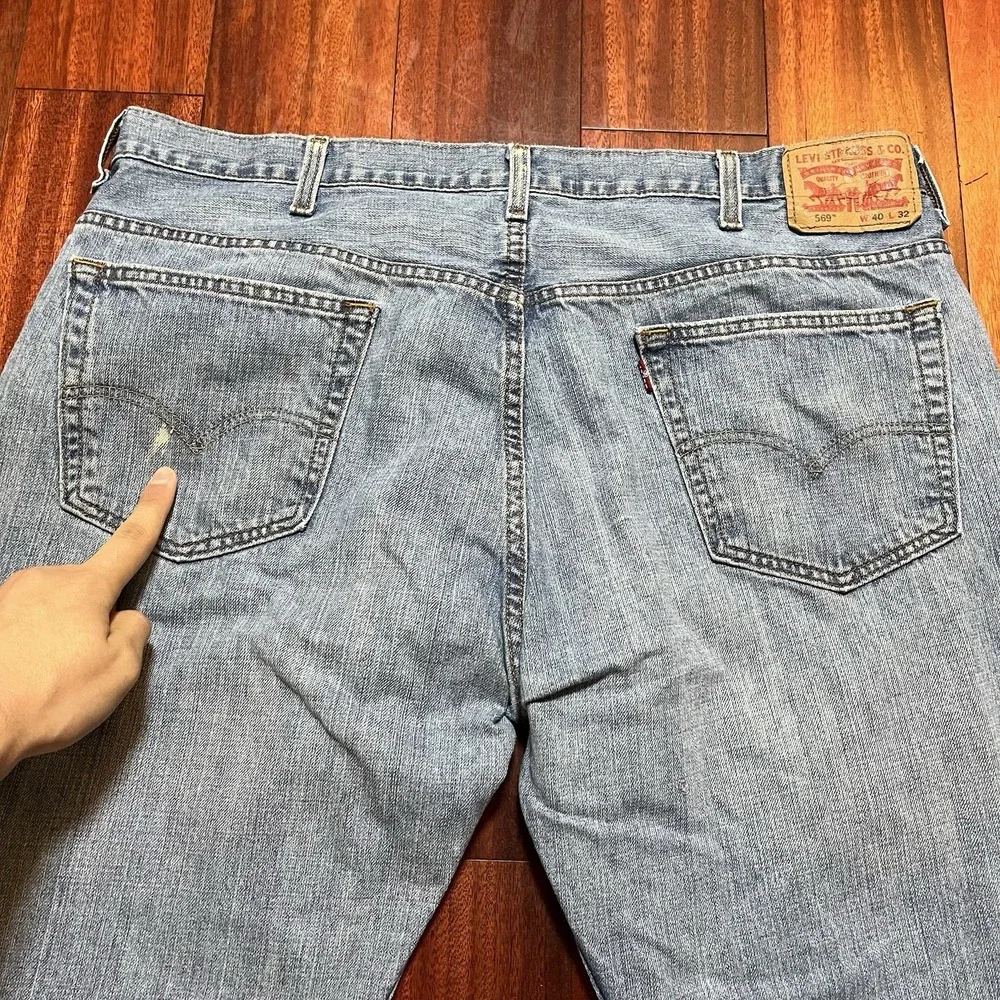 Levis preowned good